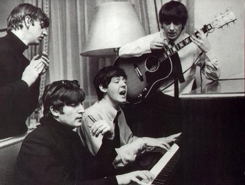 Beatles乐队经典好听的英文歌曲推荐